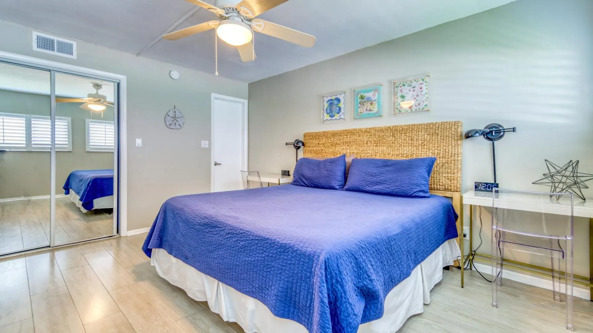 Apartment Beach House Condominiums C302 - Beachfront With Pool, Wifi, & Beach Service Destin United States