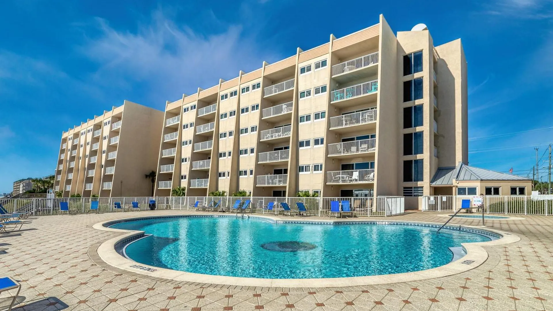 Apartment Beach House Condominiums C302 - Beachfront With Pool, Wifi, & Beach Service Destin United States